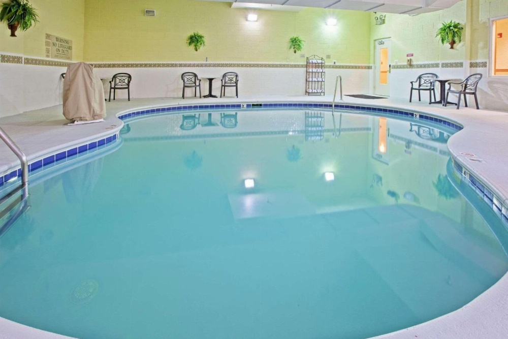 Country Inn & Suites by Radisson, Knoxville West, TN